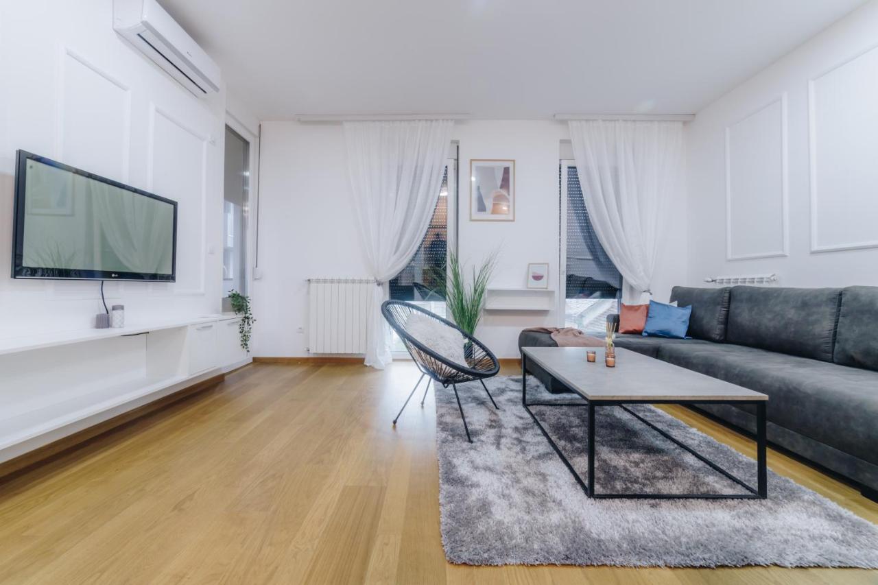 Lust Premium Apartments Kragujevac Habitación foto
